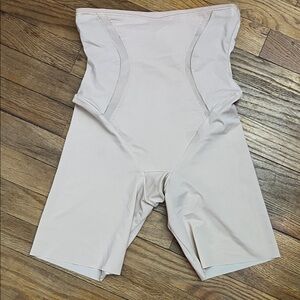 Maidenform Nude Shapewear bike shorts the good kind with the pee hole! Small